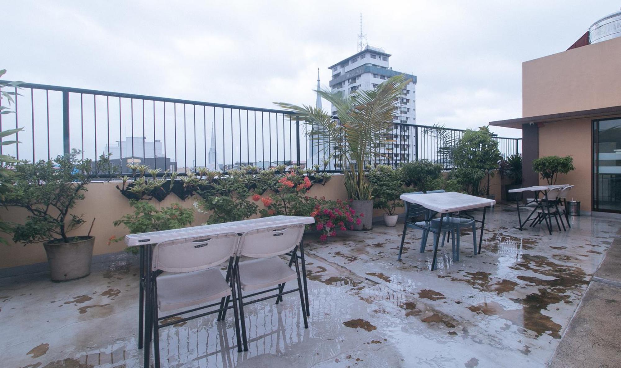 Urbanview At Evangelista Street Makati Makati City Exterior photo